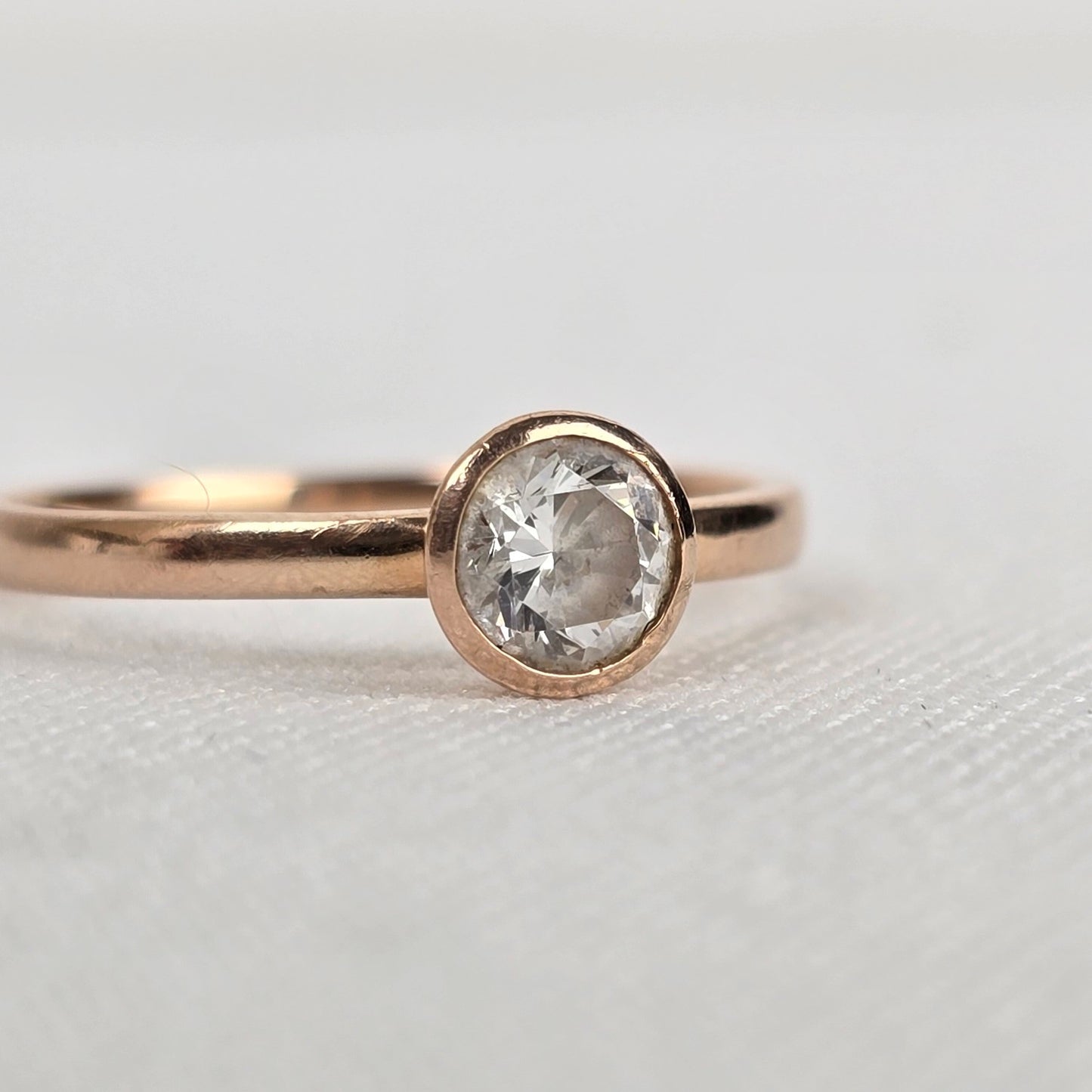 14K Gold NH Bezel Set Faux Diamond Ring Size 7