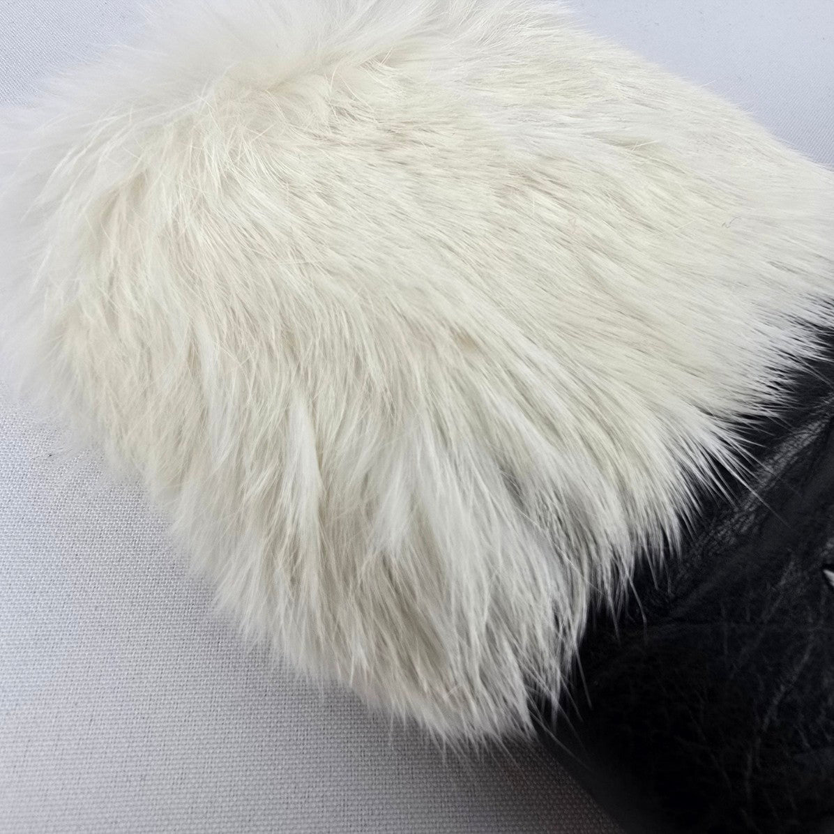 Vintage Michelle Decour Leather Fur Flower Embroidered Mittens