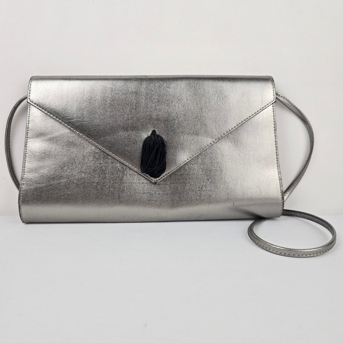 Vintage Cabrelli Grey & Black Tassel Clutch Purse