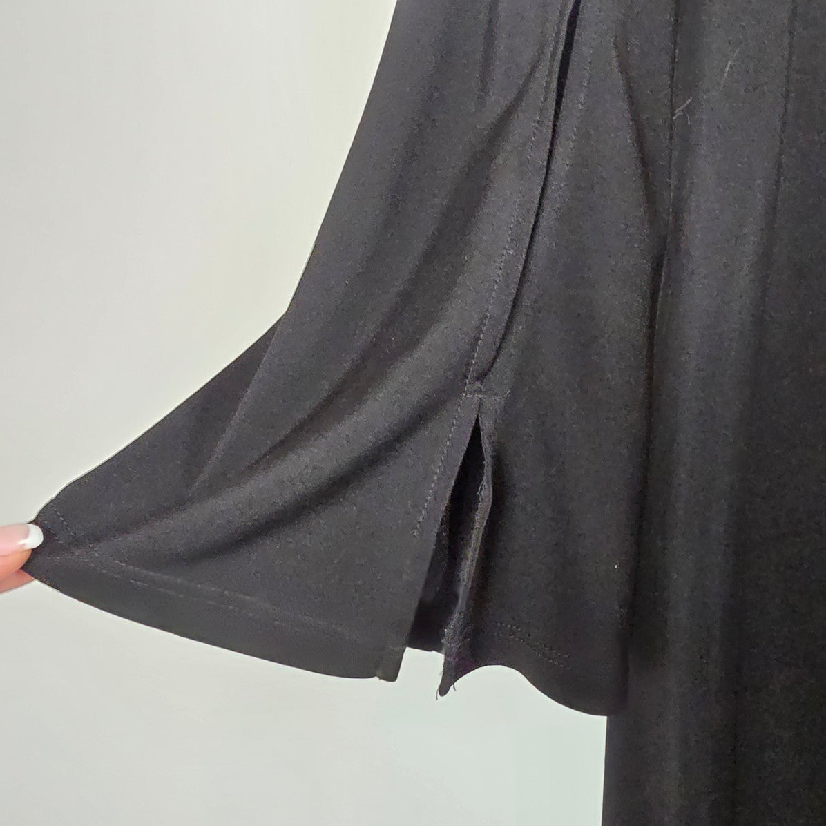 Le Chateau Pink Floral Flare Sleeve Dress Size M