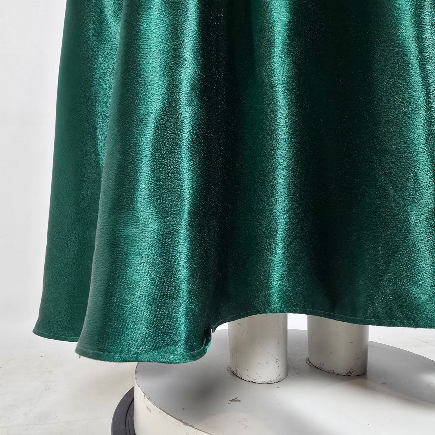 Emerald Green Off The Shoulder Eventwear Gown Size M/L