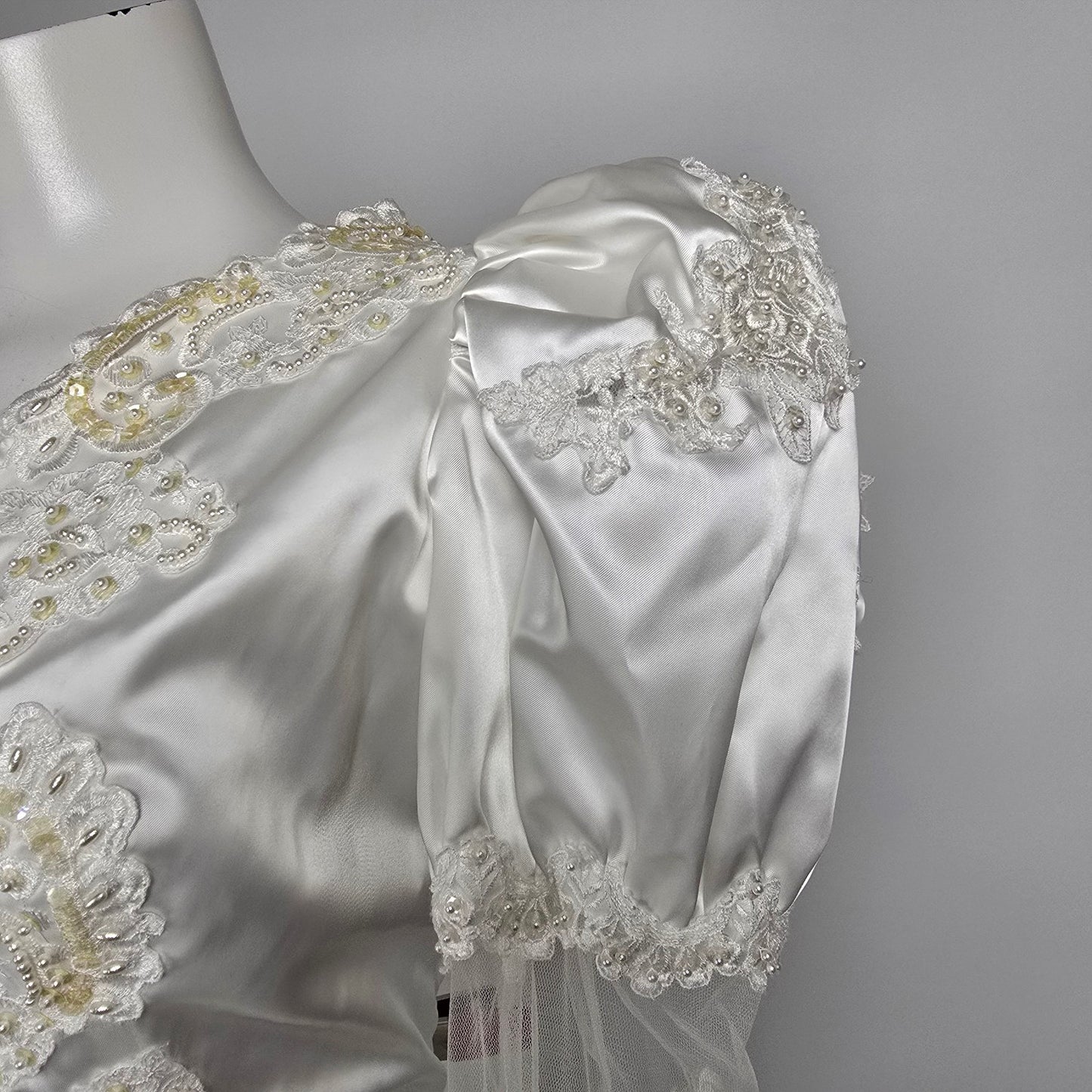 Vintage Alfred Angelo White 80s Puff Sleeve Wedding Dress Size M/L