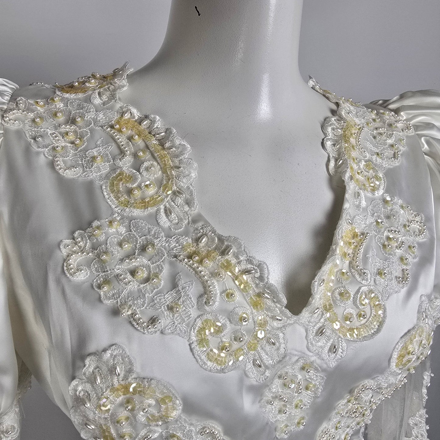 Vintage Alfred Angelo White 80s Puff Sleeve Wedding Dress Size M/L