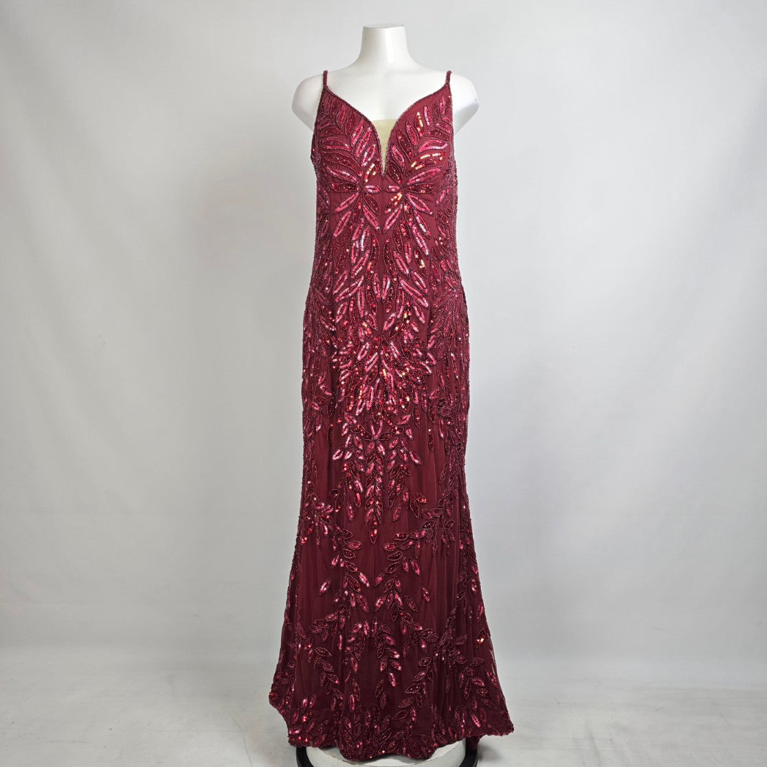 Mac Duggal Burgundy Plunging V Neck Embellished Leaf Gown Size 14