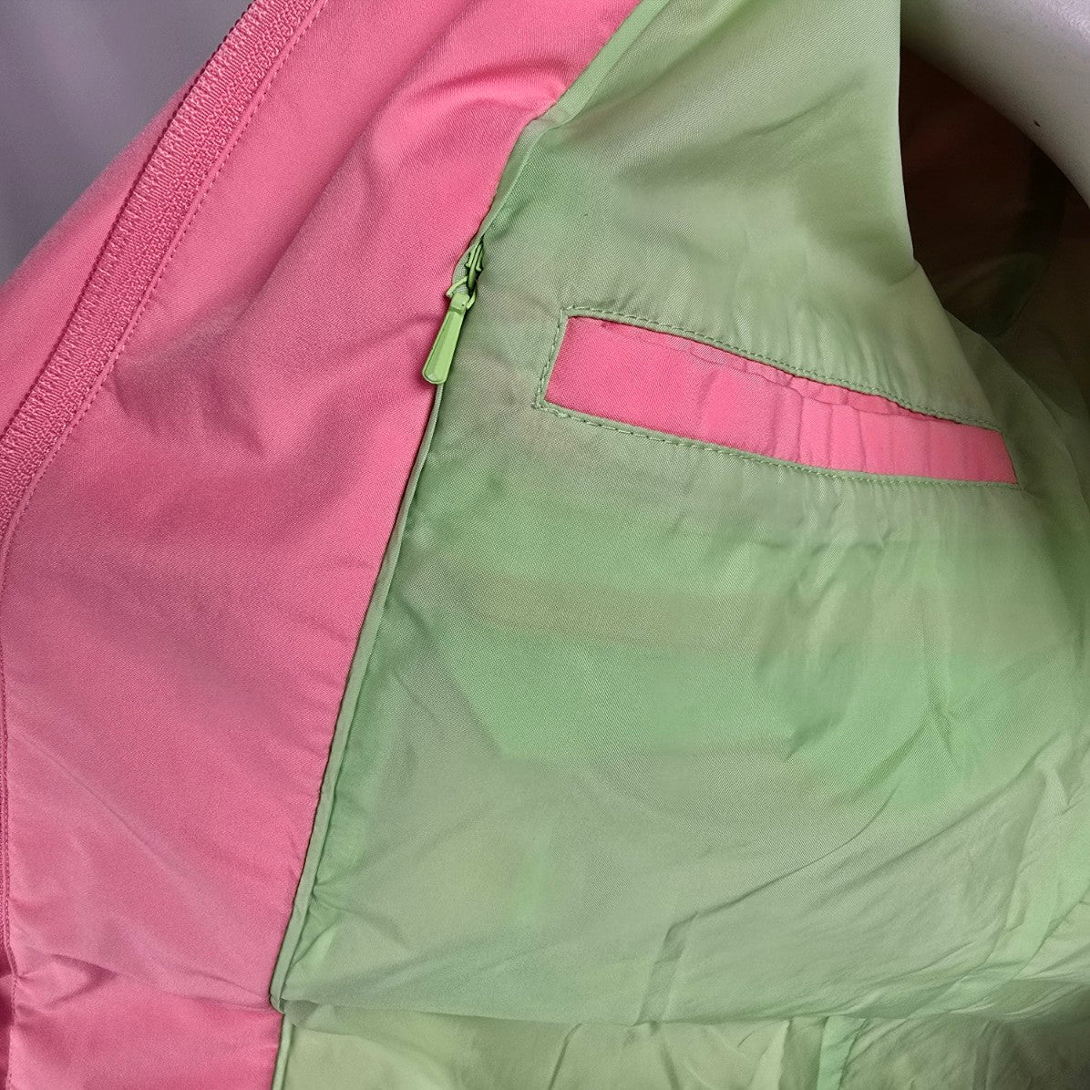Lilly Pulitzer Pink Gore Tex Rain Coat Size XS
