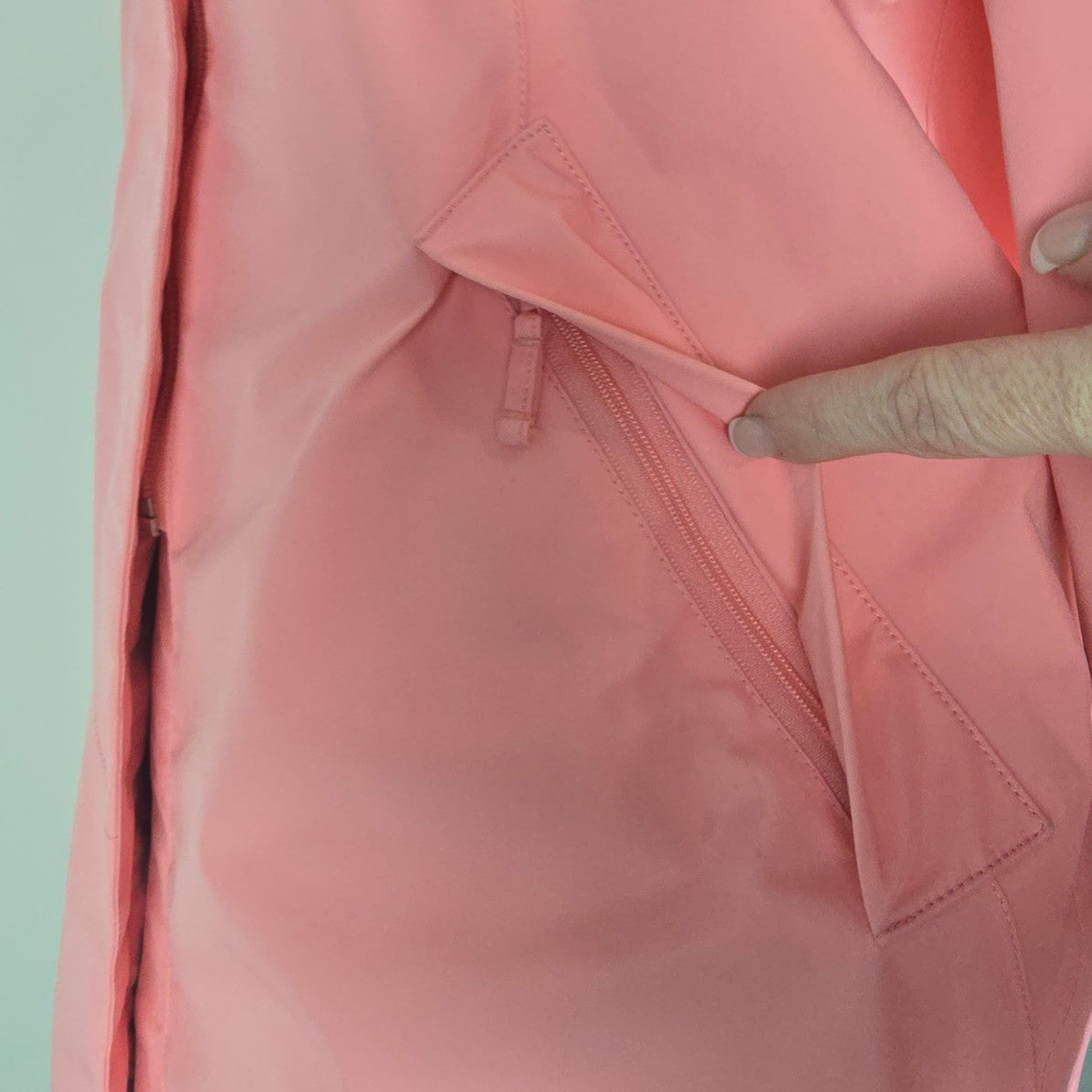 Lilly Pulitzer Pink Gore Tex Rain Coat Size XS