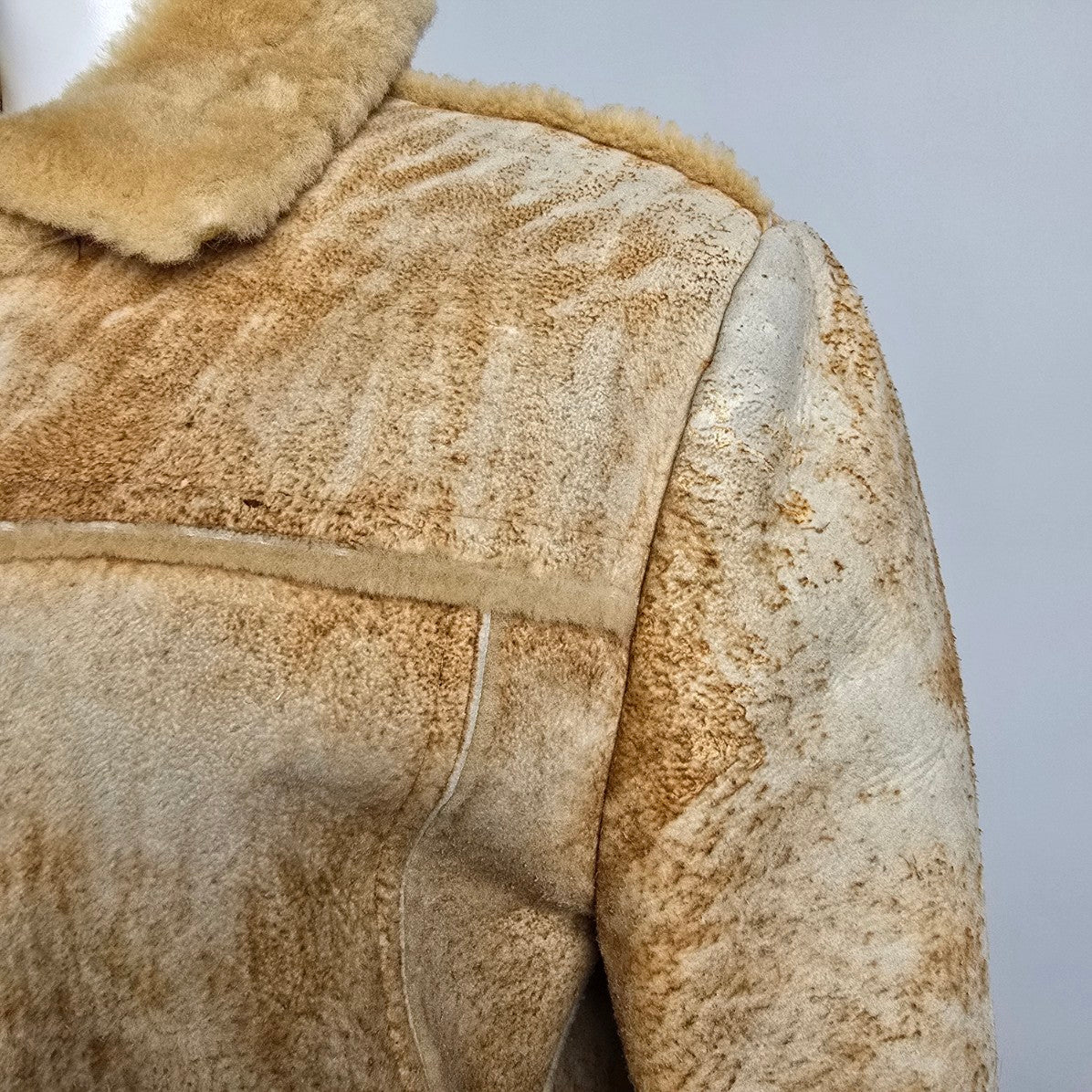 Vintage Club International Beige Shearling Jacket Size 8