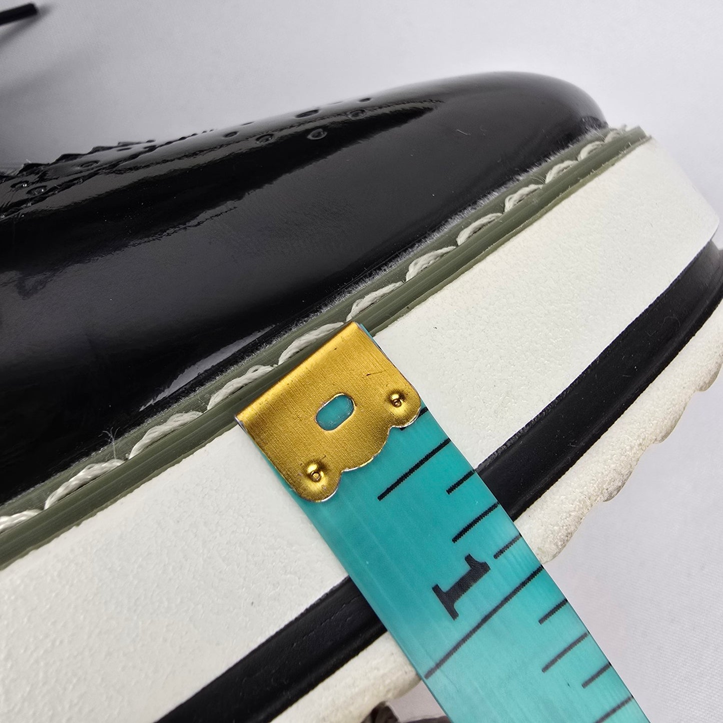 DADAWEN Black Patent Platform Lace-Up Wingtips Oxfords Shoes Size 9