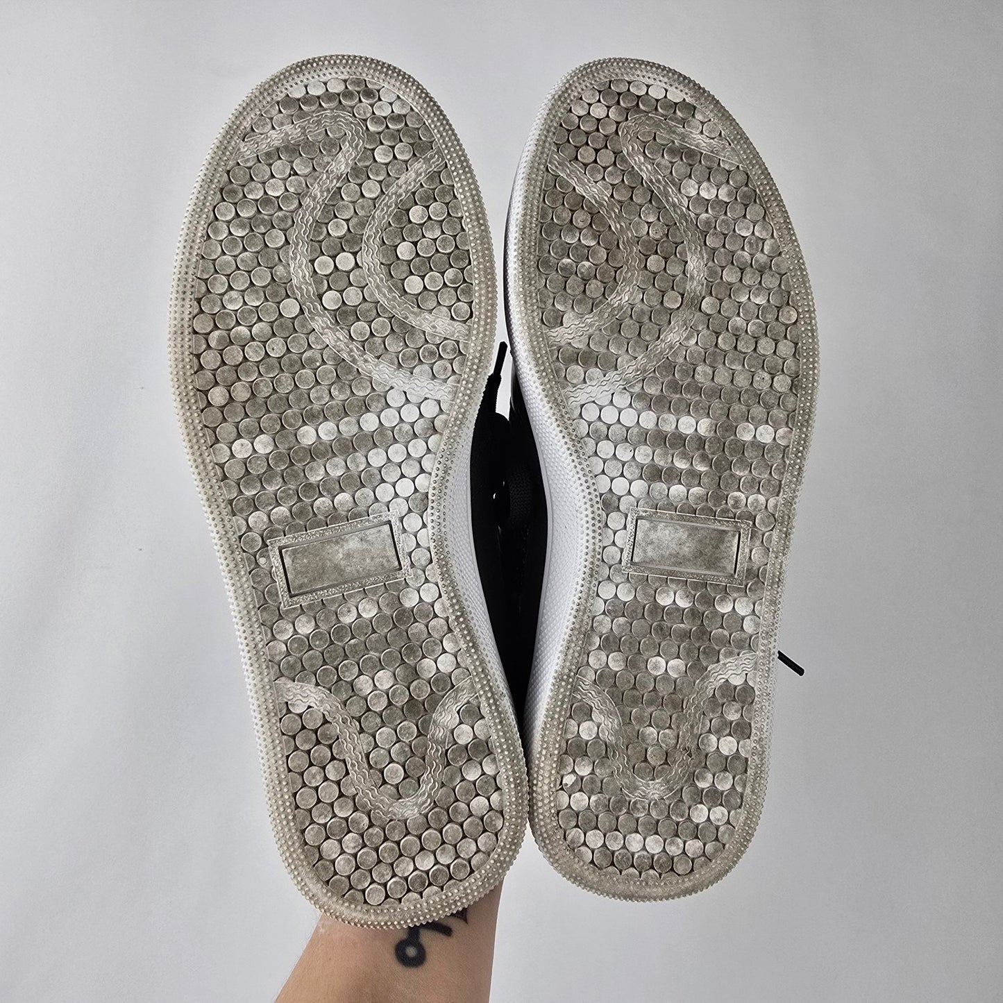 Just Fab Floral Lace Up Sneakers Size 9