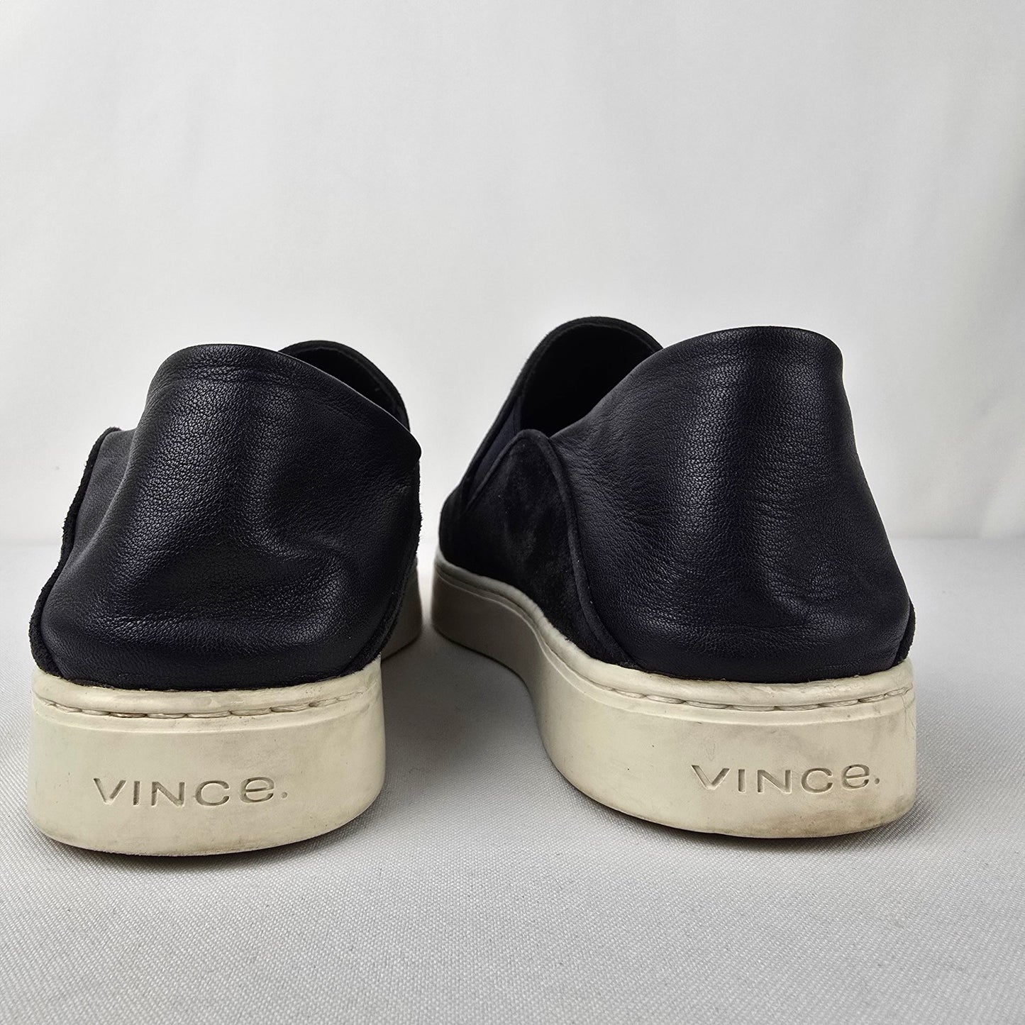 Vince Garvey Navy Blue Suede Slip-On Sneakers Size 8