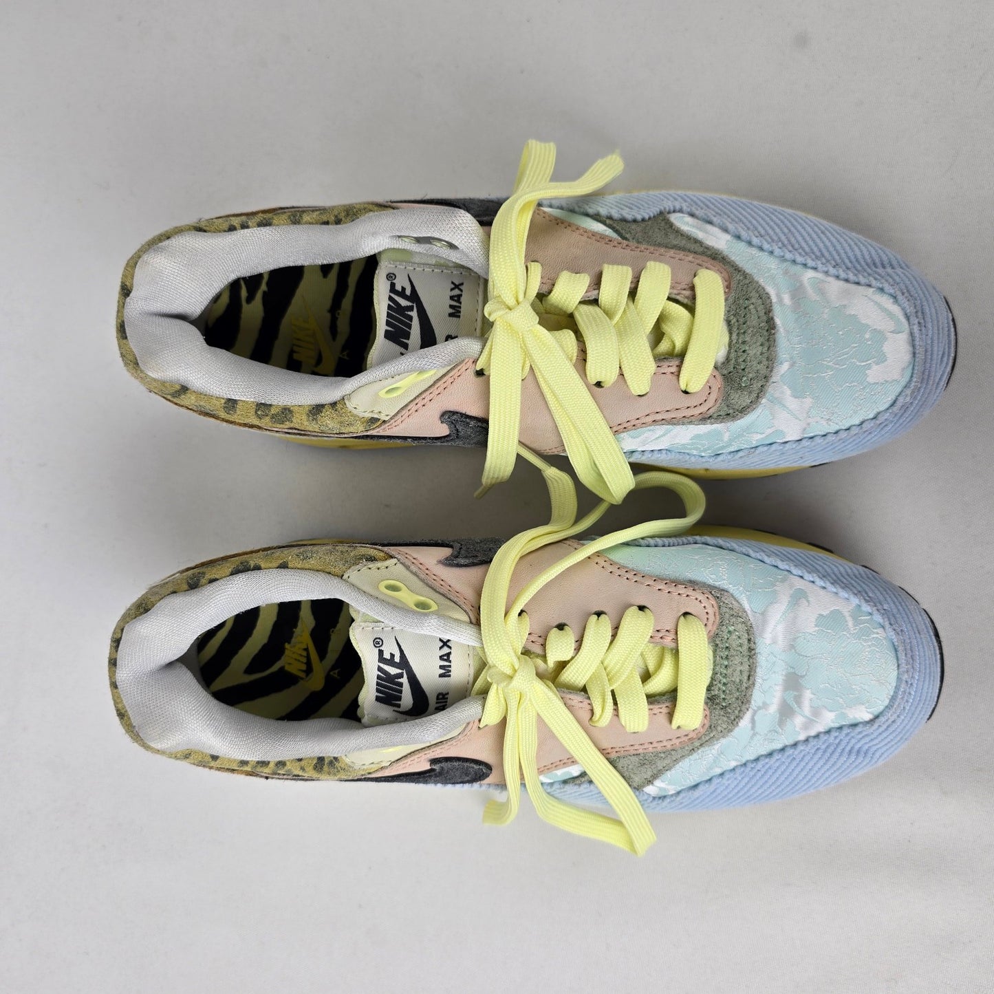 Nike Air Max 1 '87 Great Indoors Corduroy Blue Runners Size 6.5