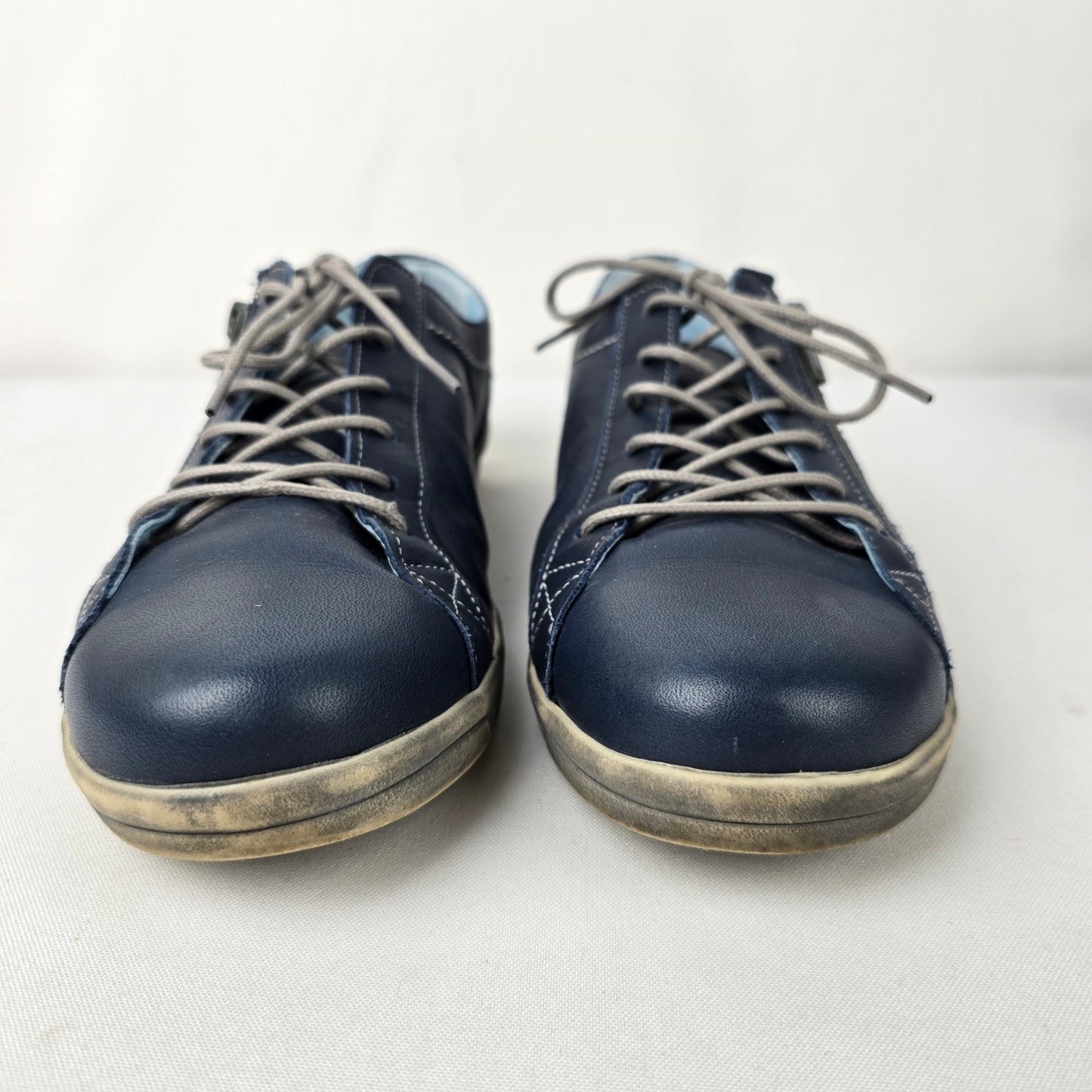 Cloud Aika Blue Leather Lace Up Shoes Size 9