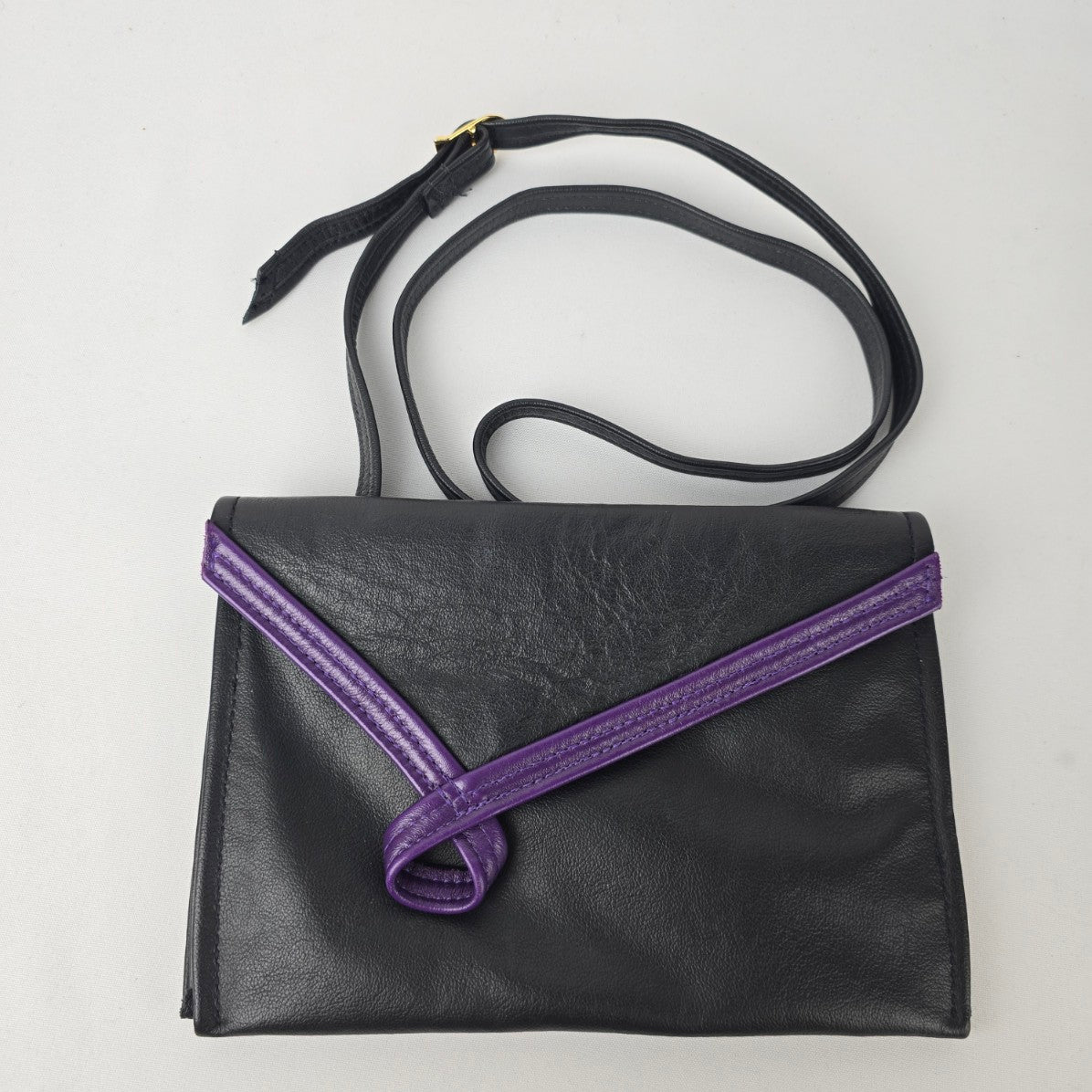 Vintage Black & Purple Clutch Shoulder Purse