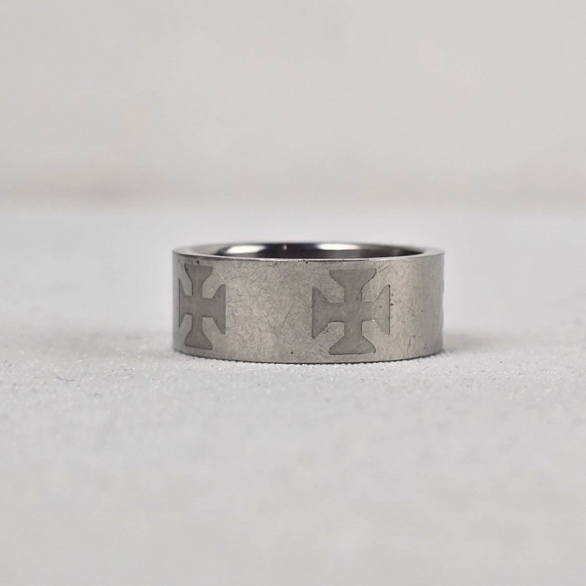 Stainless Steel Cross Ring Size 8