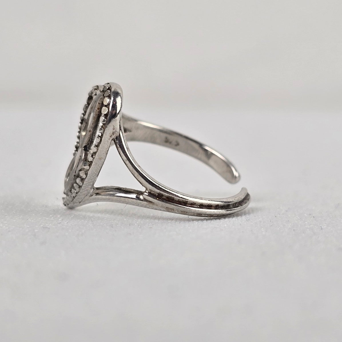 Vintage 925 Sterling Silver Diamond-Cut Heart Initial J Ring Adjustable