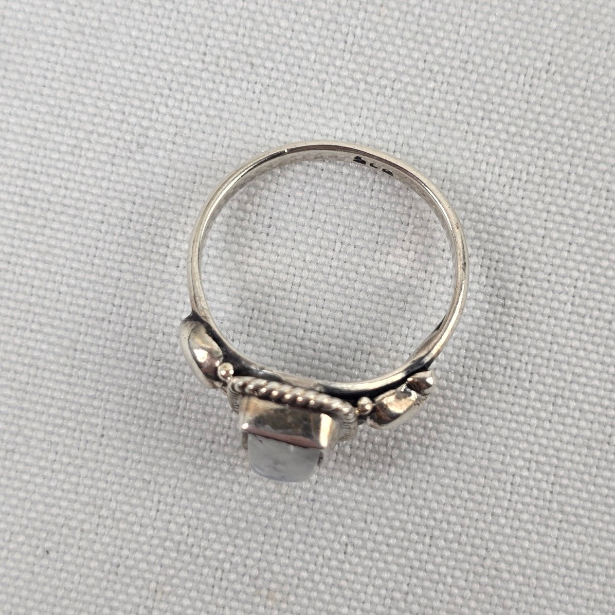 925 Sterling Silver Moonstone Ring Size 6