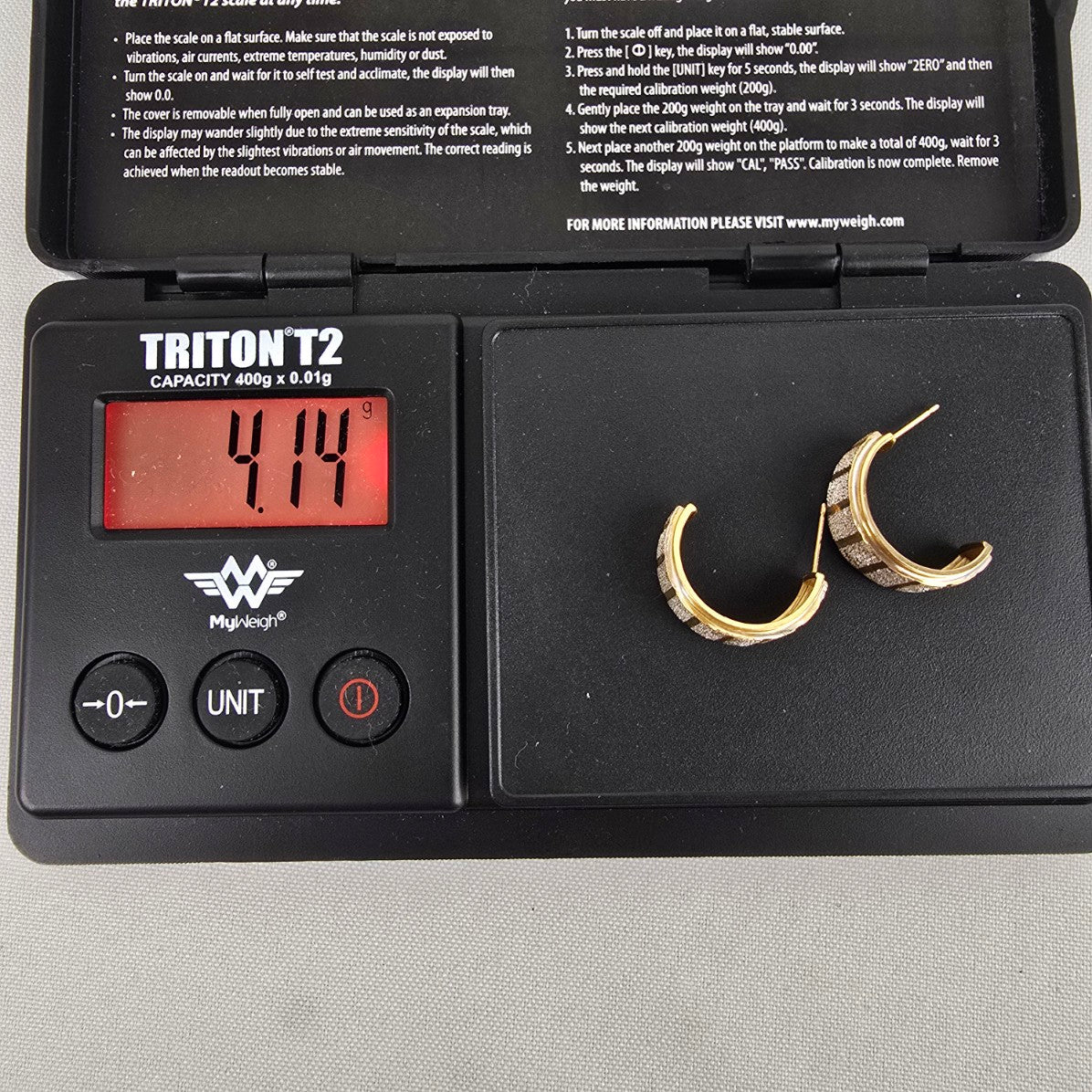 AAJ 10k Gold Hoop Earrings