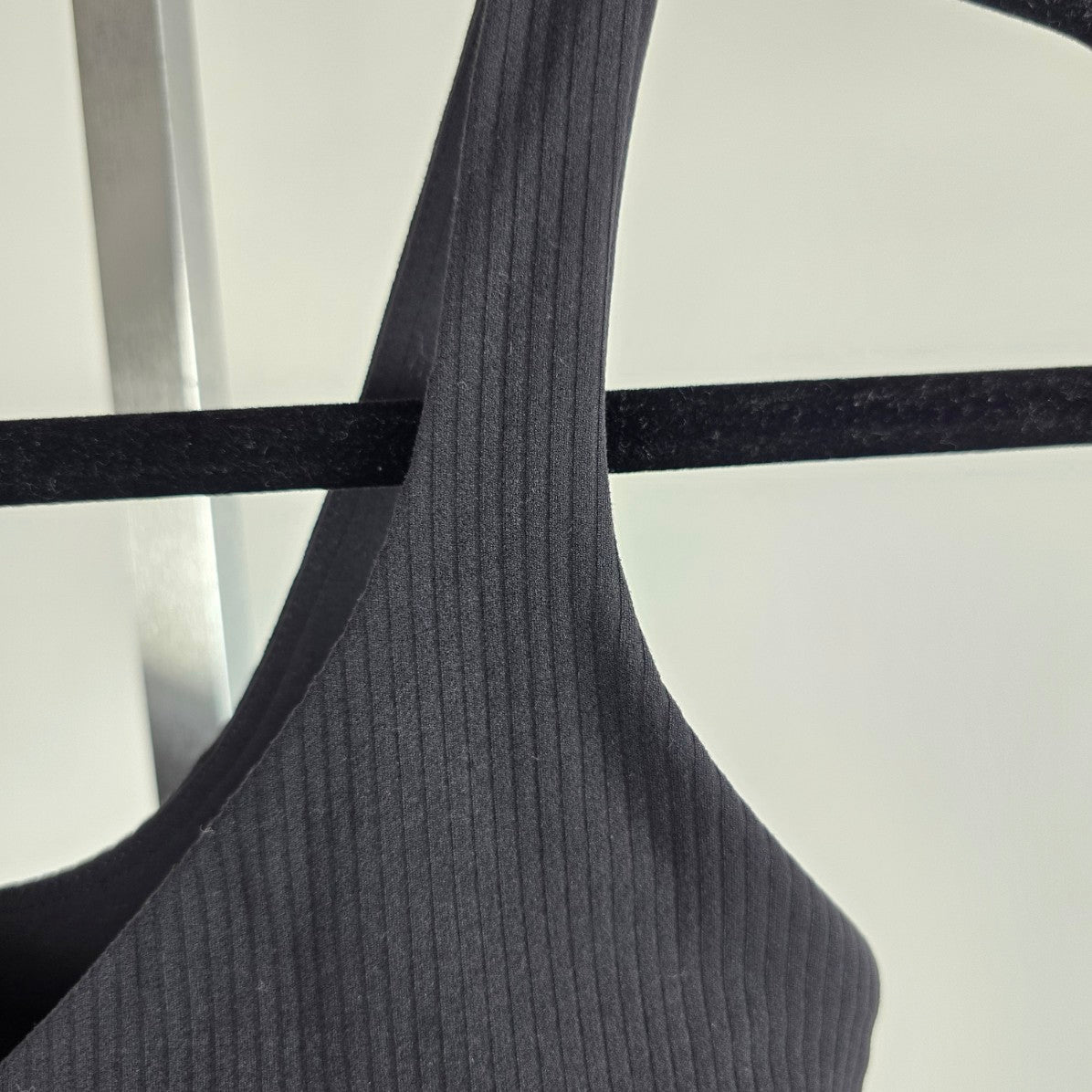 Lululemon Black Align Ribbed Knit Cropped Tank Top Size 4