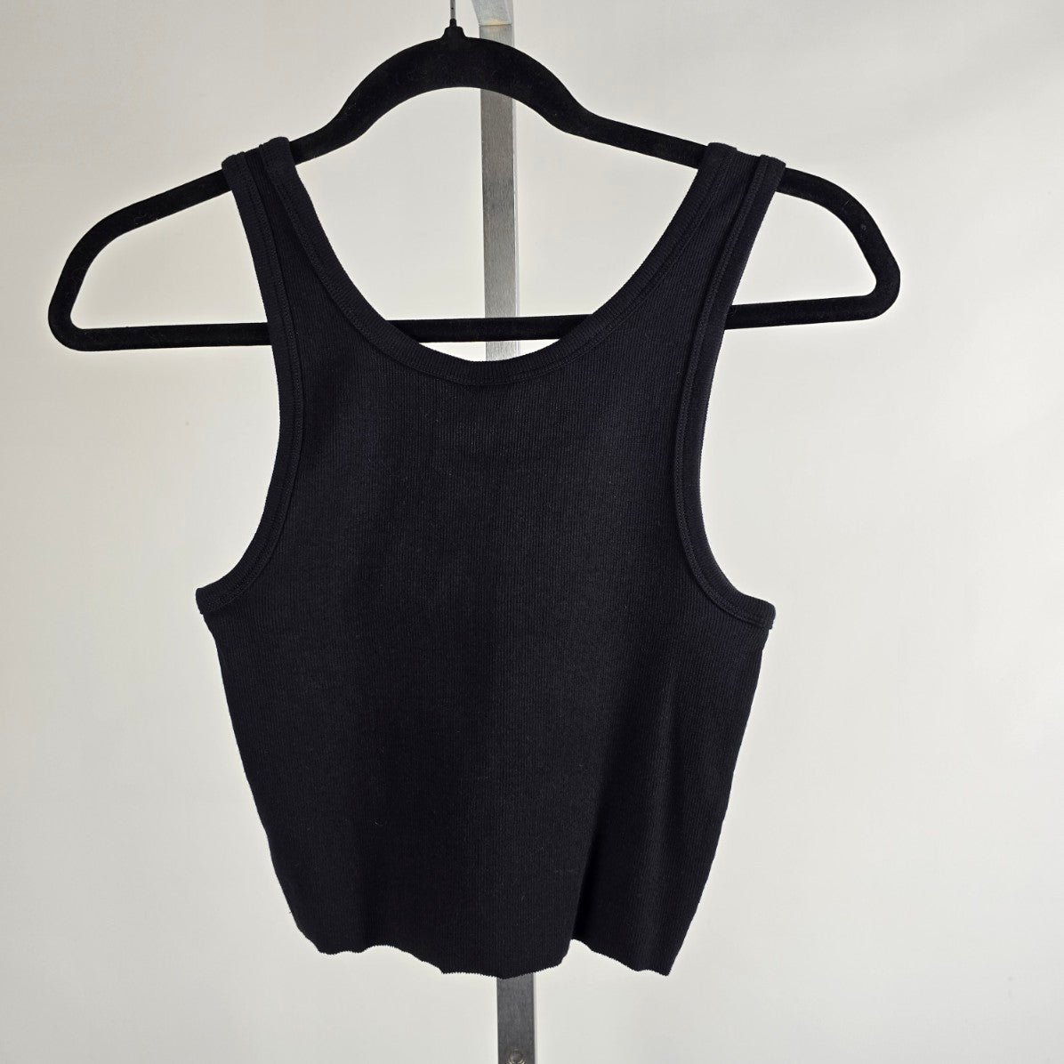 Sunday Best Black Ribbed Sleeveless Cropped Tank Top Size M