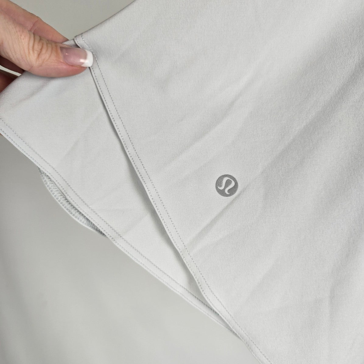 Lululemon Silver Grey Court Rival High-Rise Skirt Skort Size 6