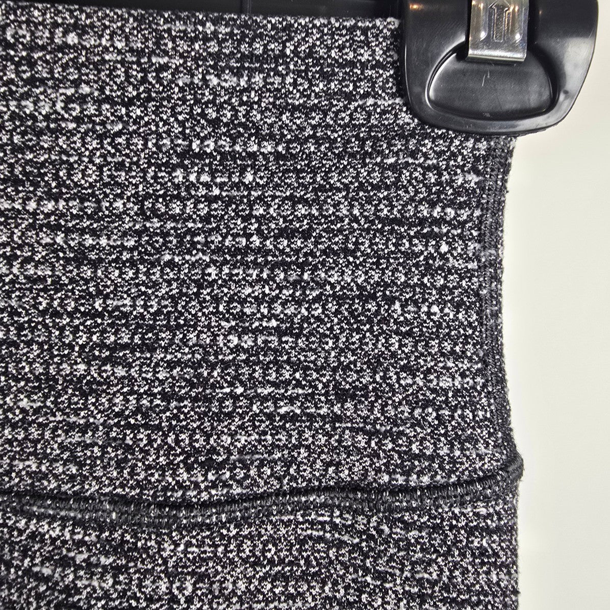 Lululemon Grey Wunder Under SmoothCover Leggings Size 4