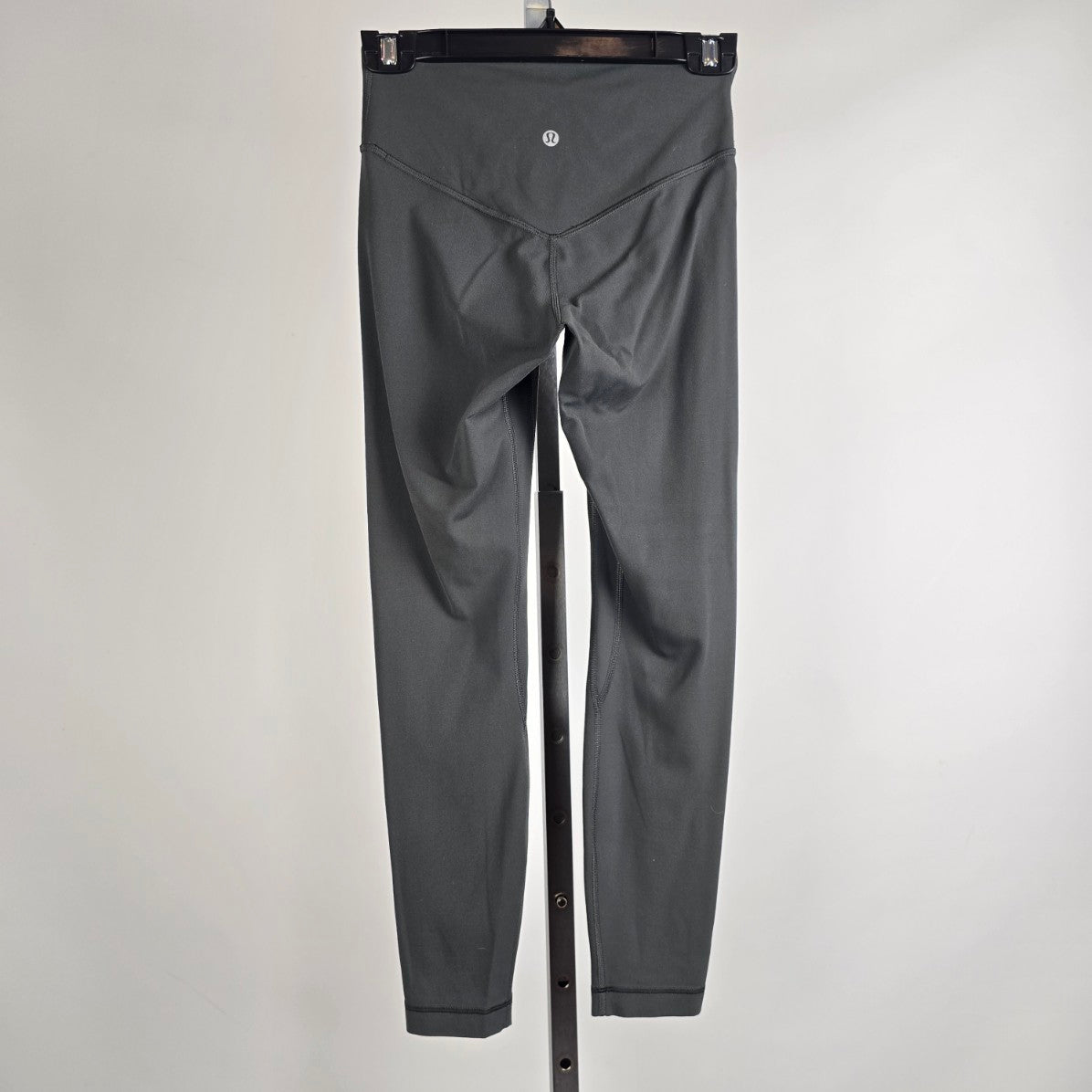 Lululemon Grey Align V-Waist Pant 25" Leggings Size 4