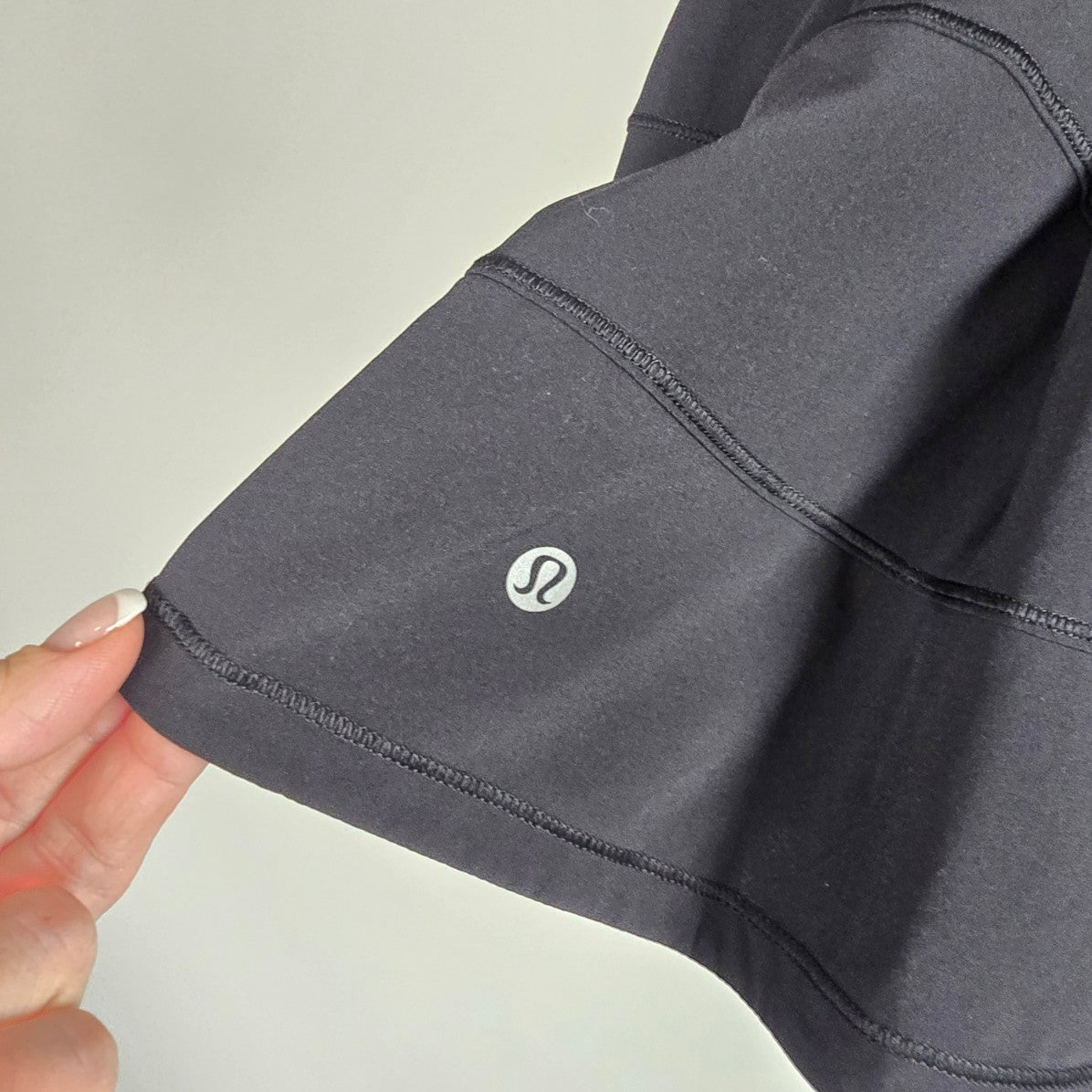 Lululemon Pace Rival Mid Rise Black Skirt Size 2