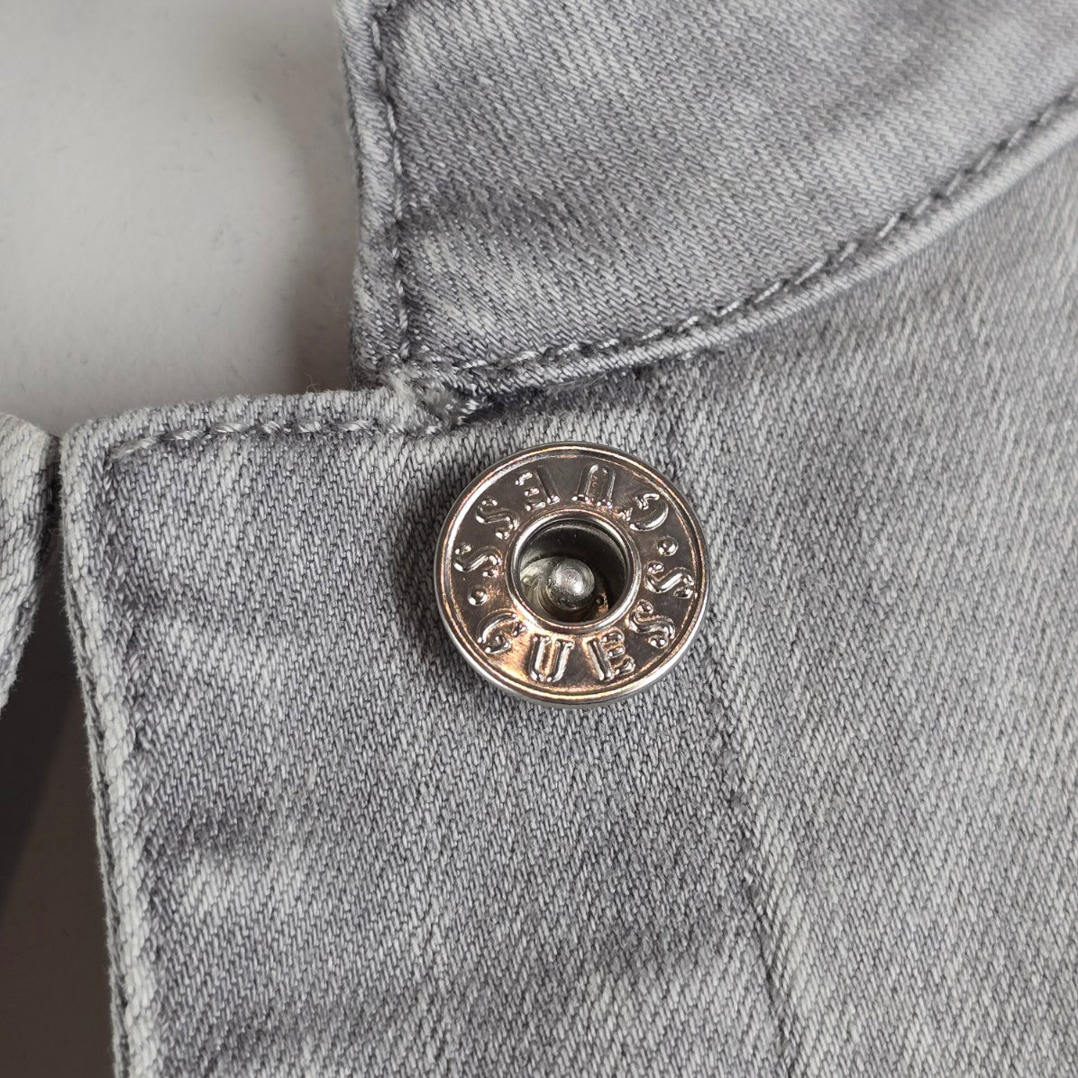 Guess Grey Cotton Button Up Denim Vest Size M