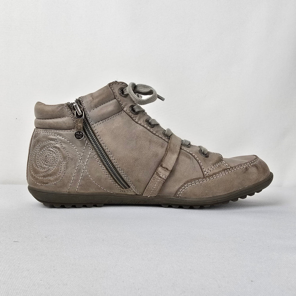 Marc Taupe Leather Lace Up Ankle Boots Size 9