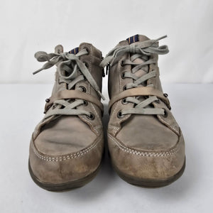 Marc Taupe Leather Lace Up Ankle Boots Size 9