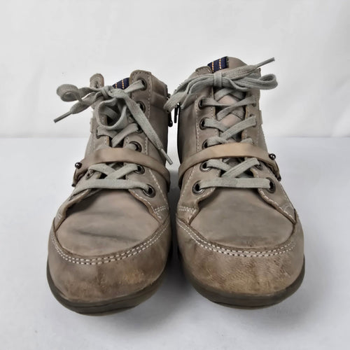 Marc Taupe Leather Lace Up Ankle Boots Size 9