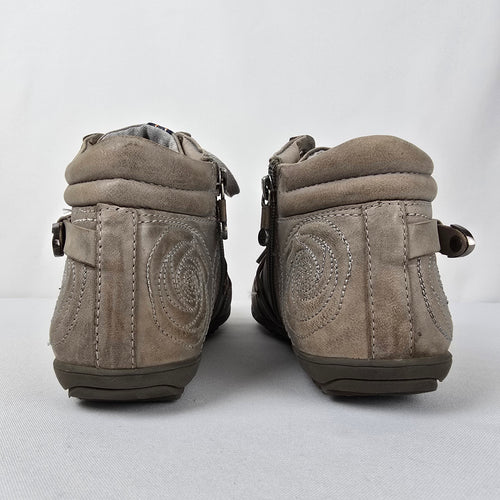 Marc Taupe Leather Lace Up Ankle Boots Size 9