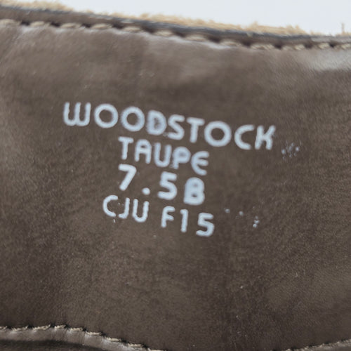Earth Brown Leather Calf Height Boots Size 7.5
