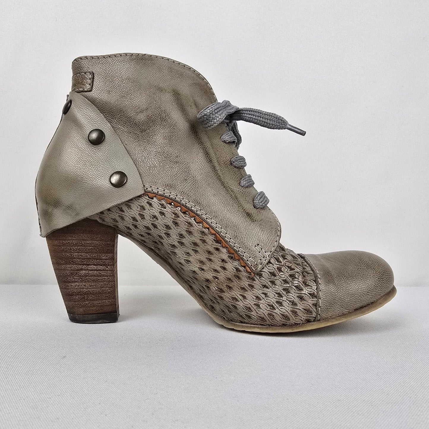 Chocolate Grey Leather Lace Up Heeled Boots Size 8