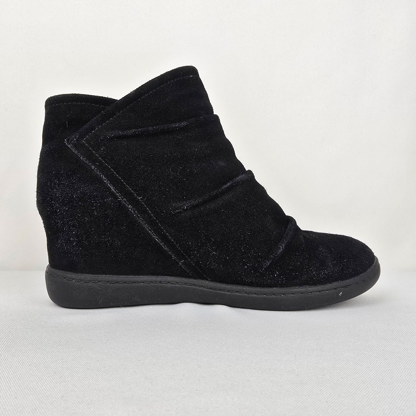 Skechers Plus 3 Raise Your Glass Black Hidden Wedge Heel Boot Size 8