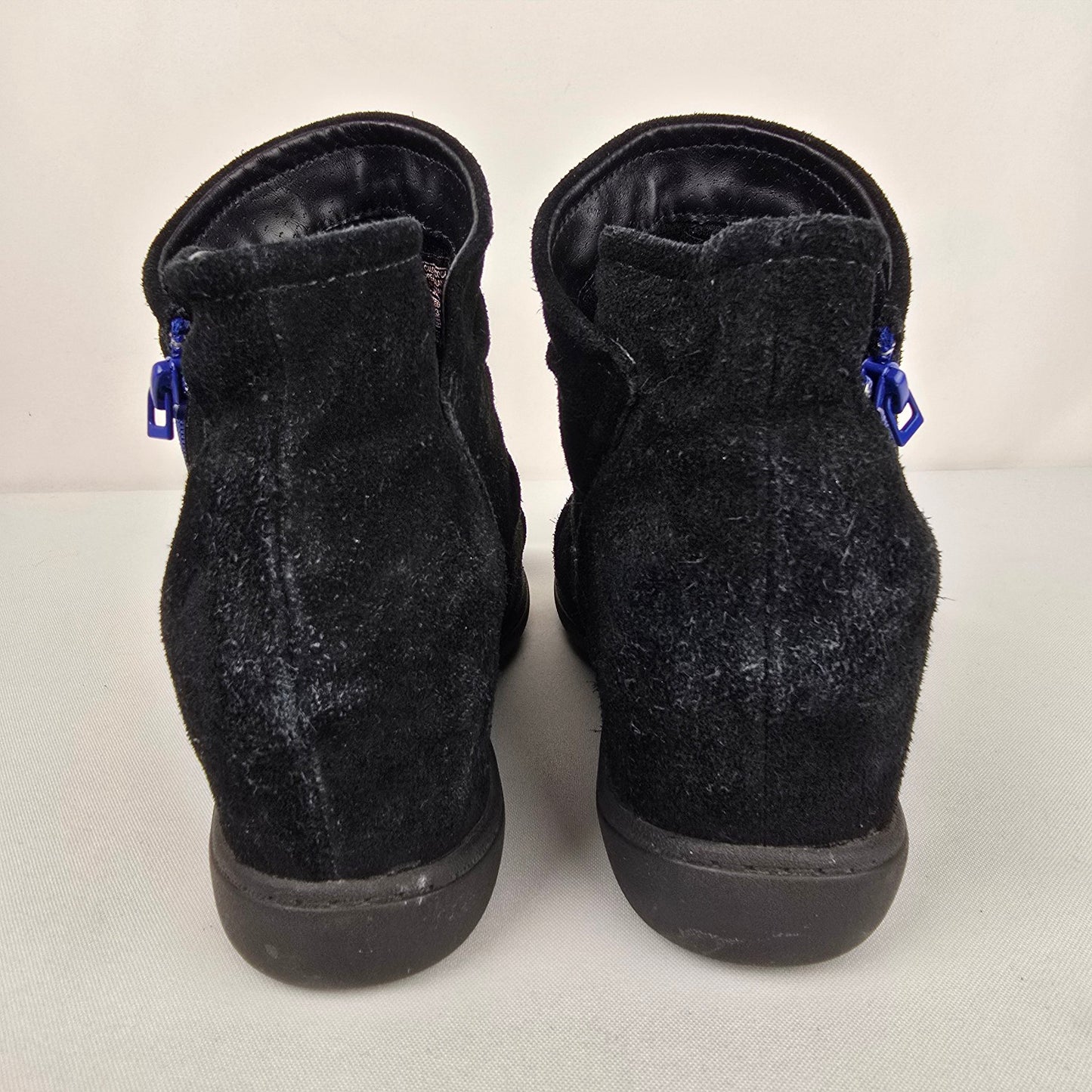 Skechers Plus 3 Raise Your Glass Black Hidden Wedge Heel Boot Size 8
