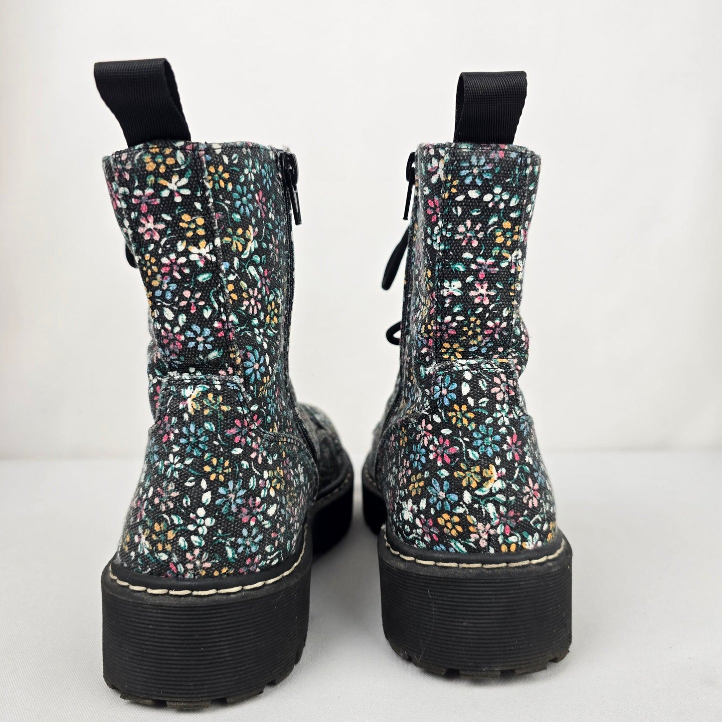 Union Bay Floral Lace Up Military Inspired Boots Size 8