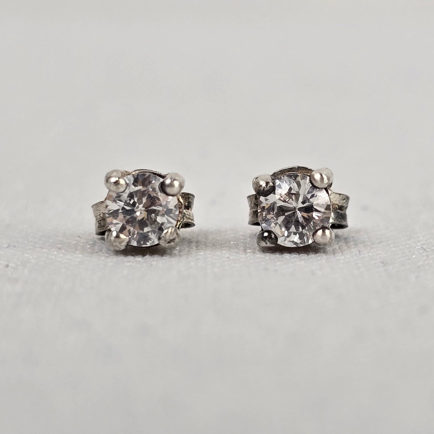 925 Sterling Silver Stud Earrings