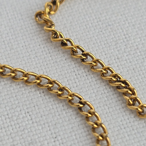 Vintage Gold Tone Knight on Horse Pendant Necklace