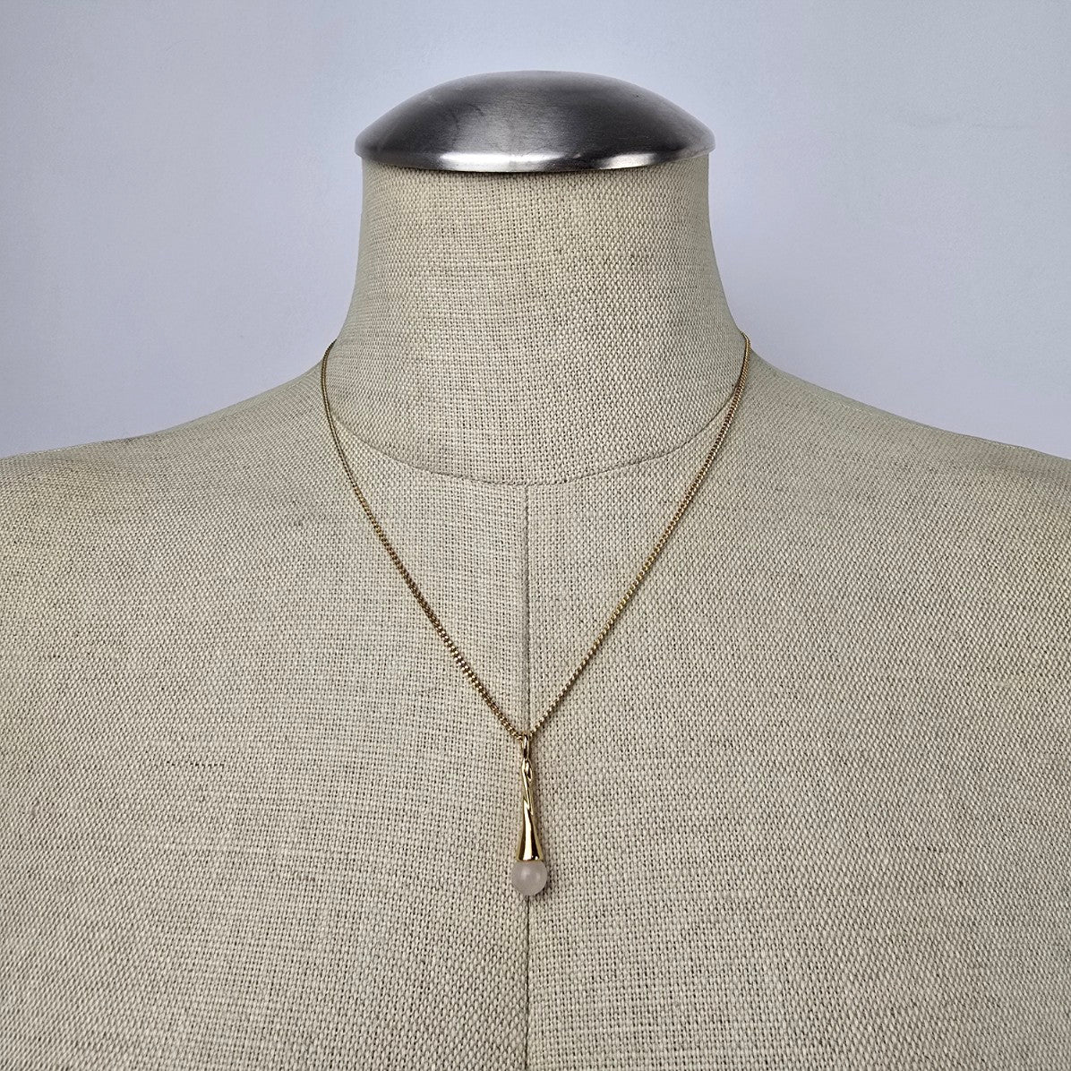 Vintage Gold Tone Rose Quartz Drop Pendant Necklace & Earrings Set