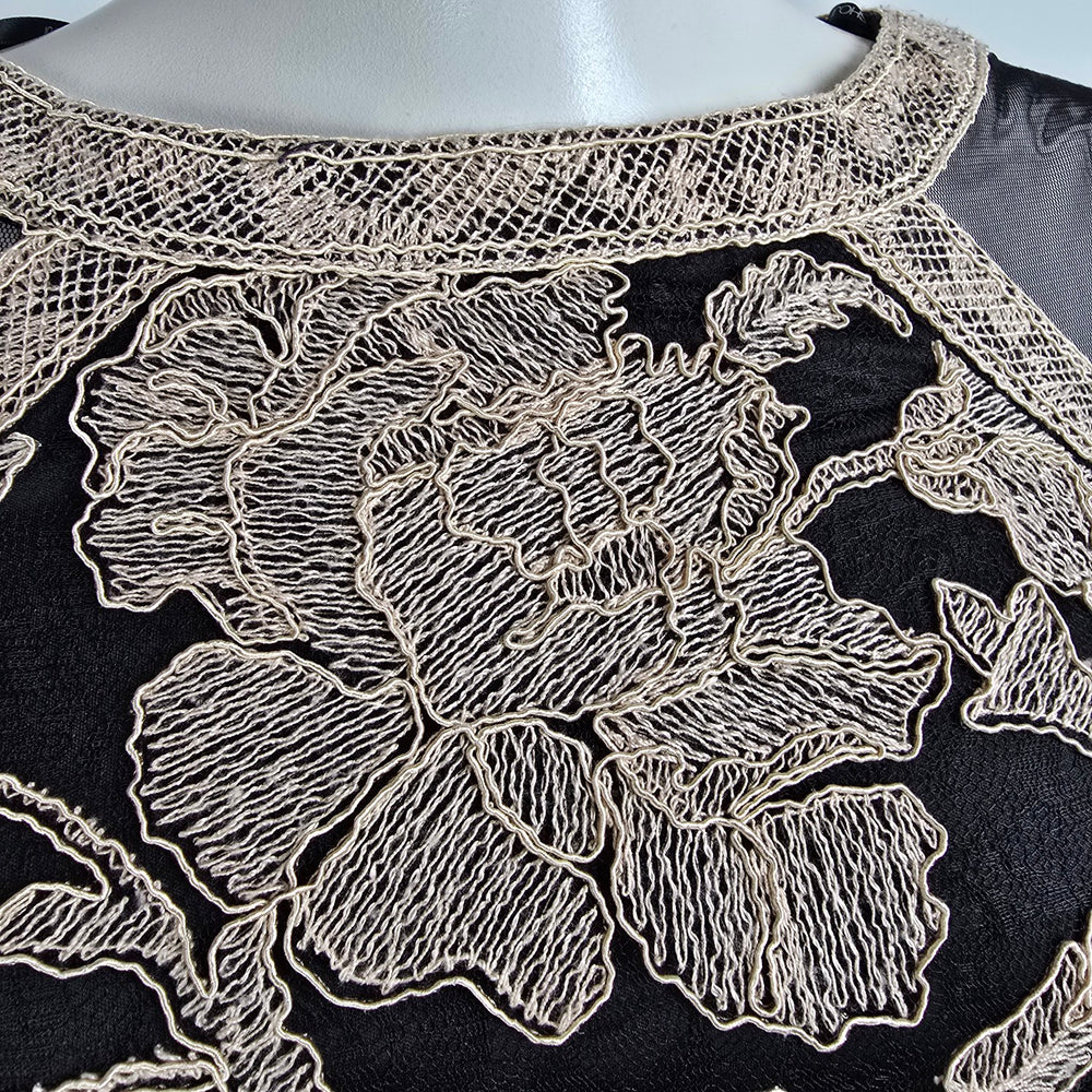 Tadashi Shoji Black & Cream Embroidered Scuba Sheath Dress Size 2