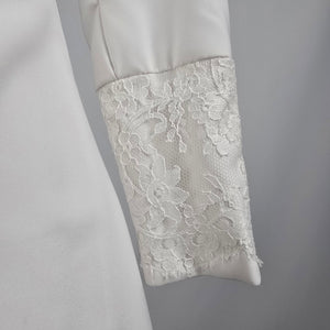 Vintage White Lace Detail Long Sleeve Wedding Dress Size XS/S