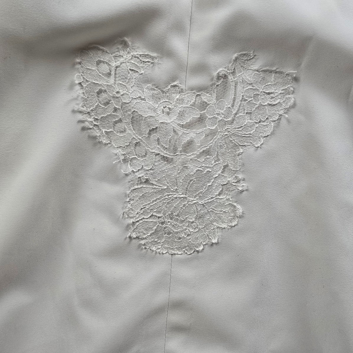 Vintage White Lace Detail Long Sleeve Wedding Dress Size XS/S