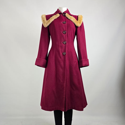 1940s Burgundy Wool Fur Trimmed Collar Button Up Coat Size S
