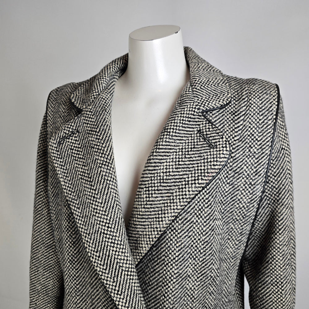 Vintage Collection Elegante Wool Black Button Up Collared Jacket Size 7/8