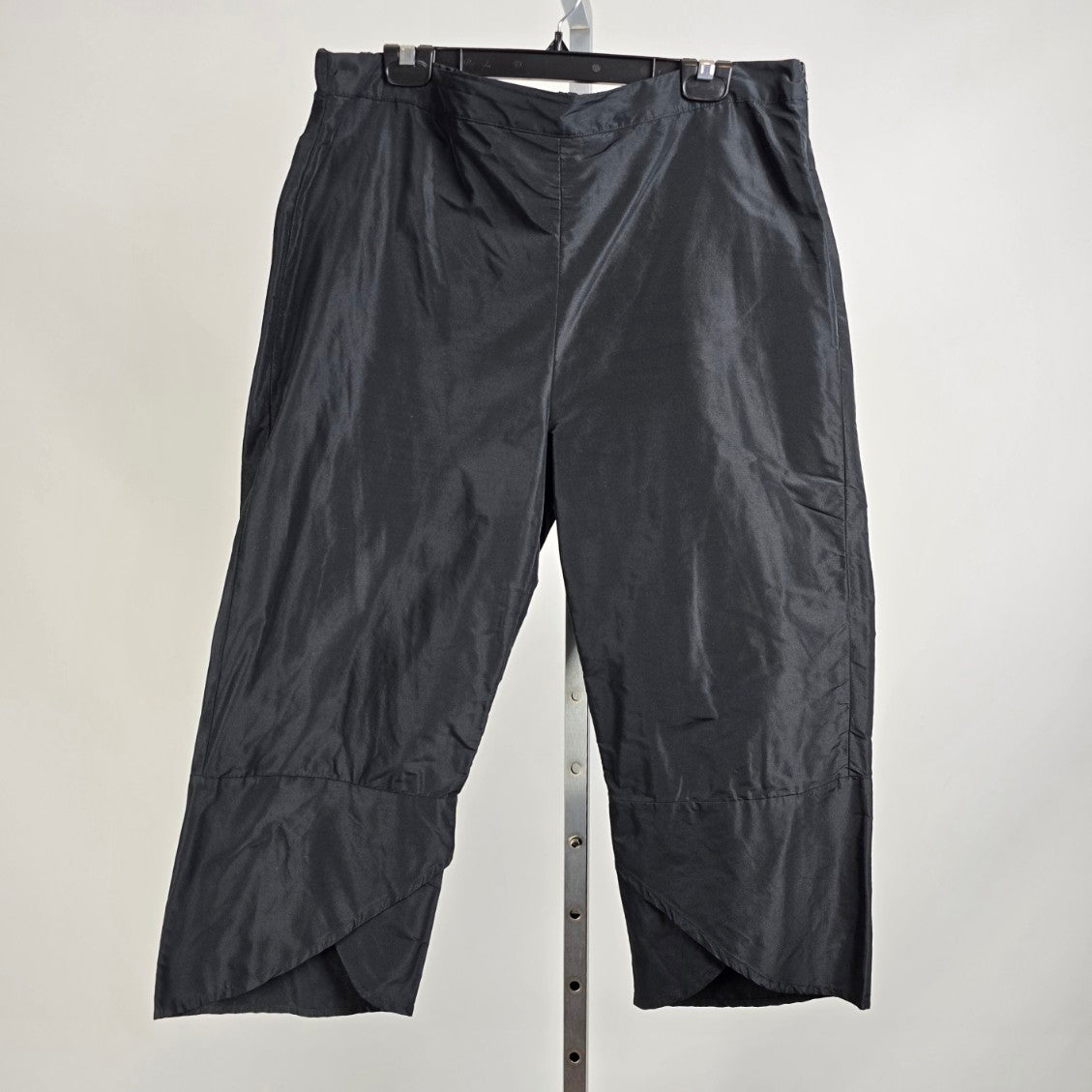 Ever Sassy Black Cropped Wide Leg Pants Size L