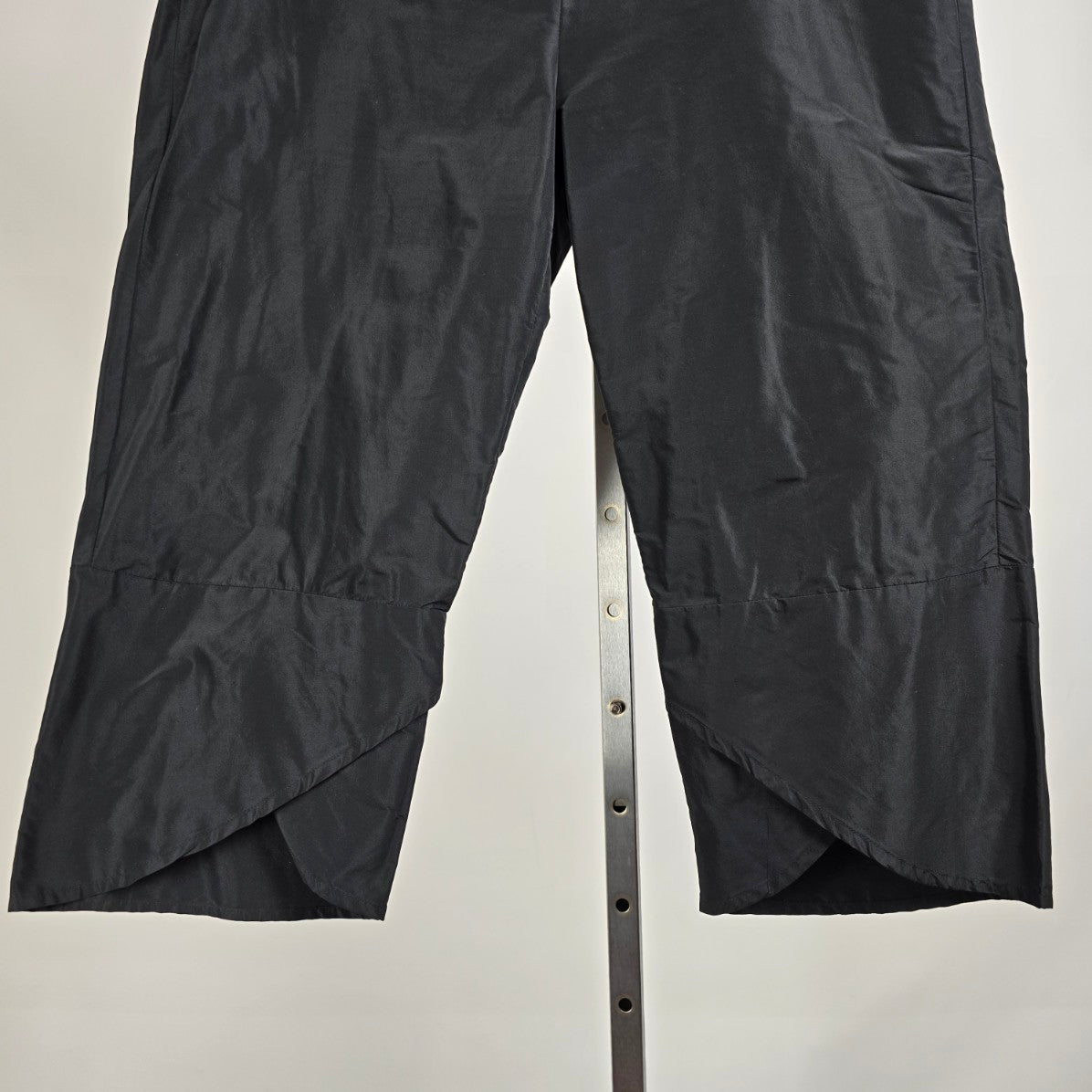 Ever Sassy Black Cropped Wide Leg Pants Size L