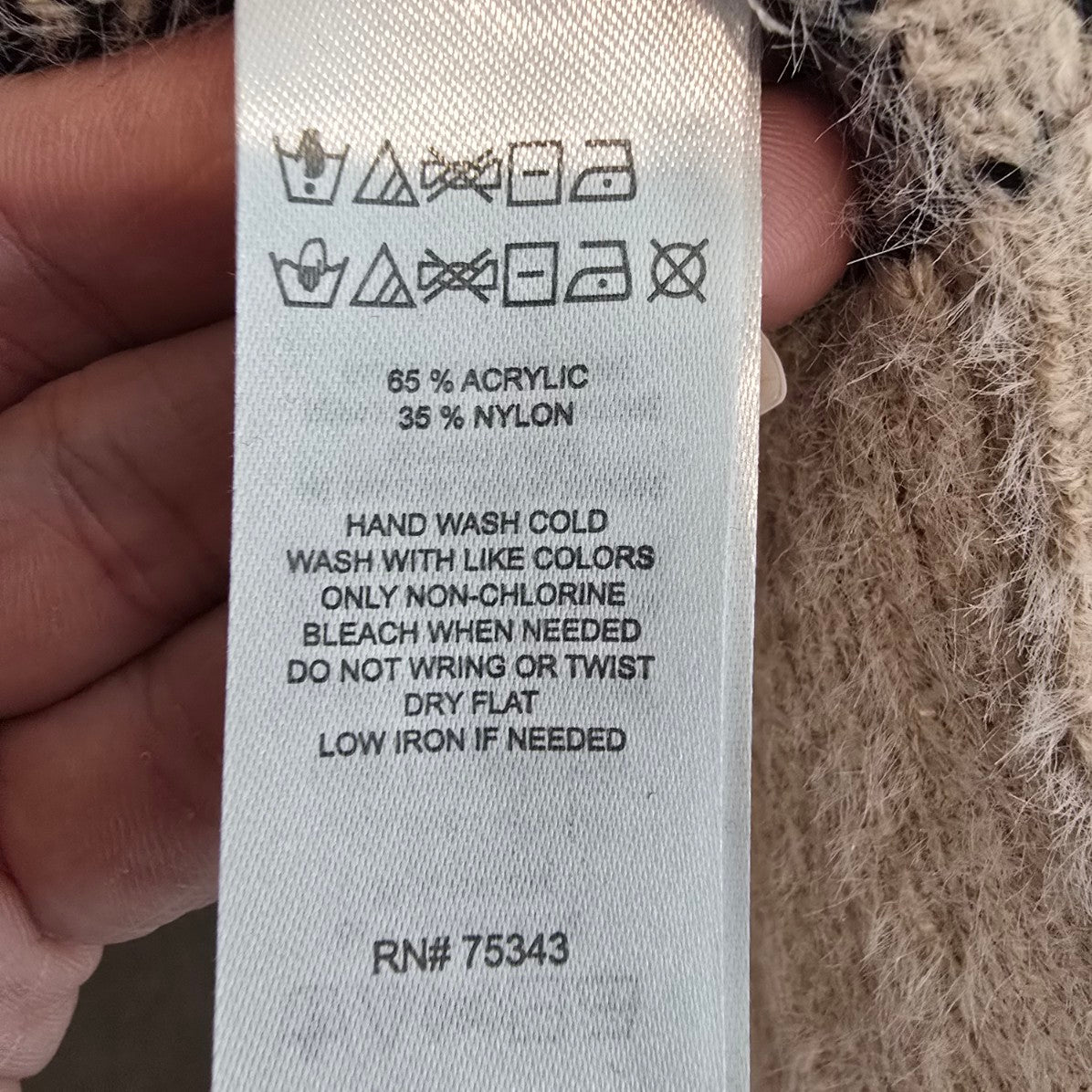 William Rast Cream Plaid Knit Vest Size XL