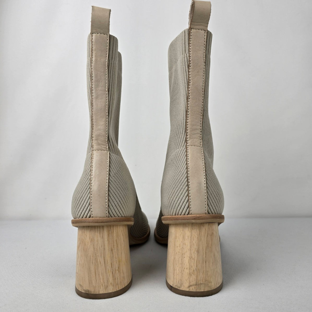 Dolce Vita Alaya Sand Knit Ankle Faux Wood Heeled Boots Size 8