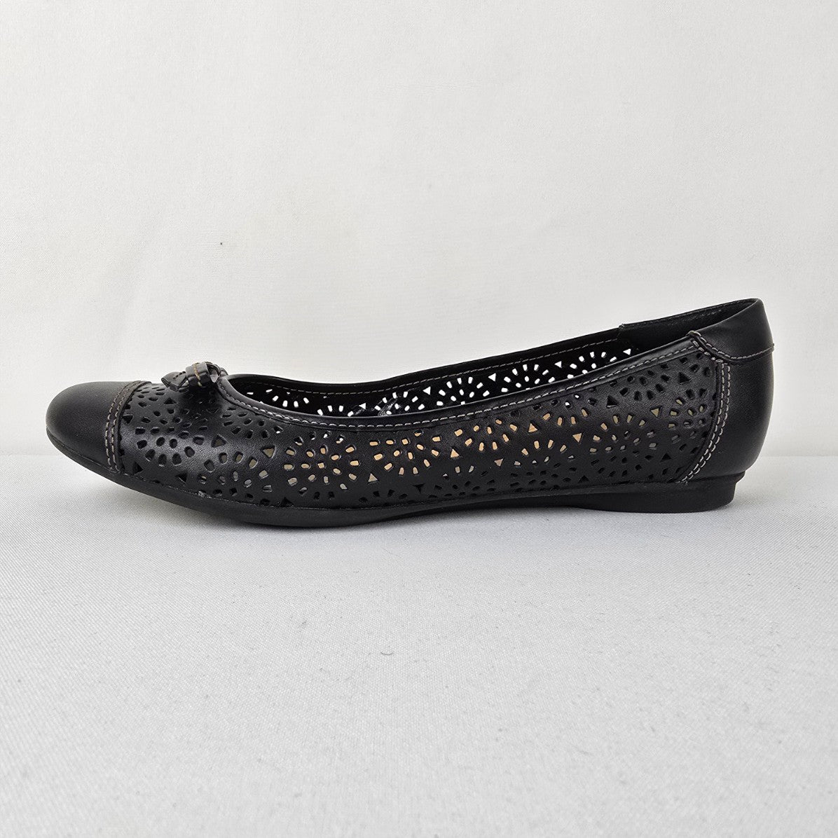 Clarks Bendables Black Leather Comfort Ballet Flats Size 9
